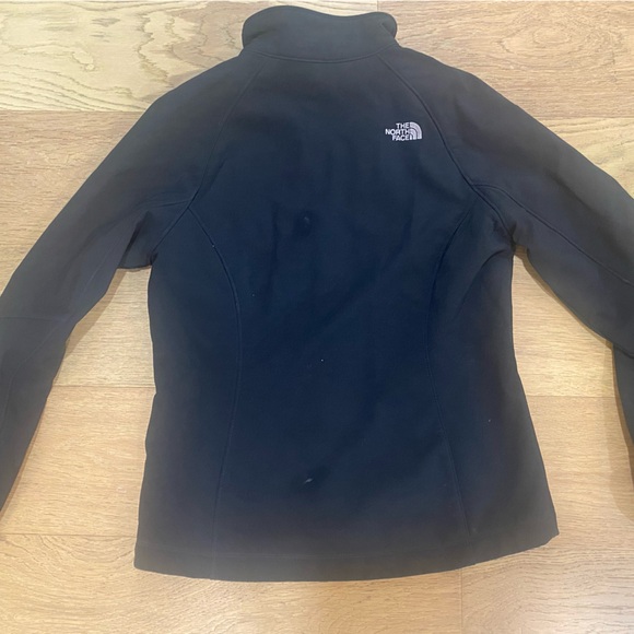 The North Face Apex biotic soft shell Women's Black Jacket
M GUC - Picture 6 of 7